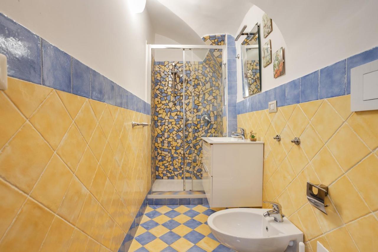 Guesthost - Casa Querida Central & Elegant Flat Napels Buitenkant foto